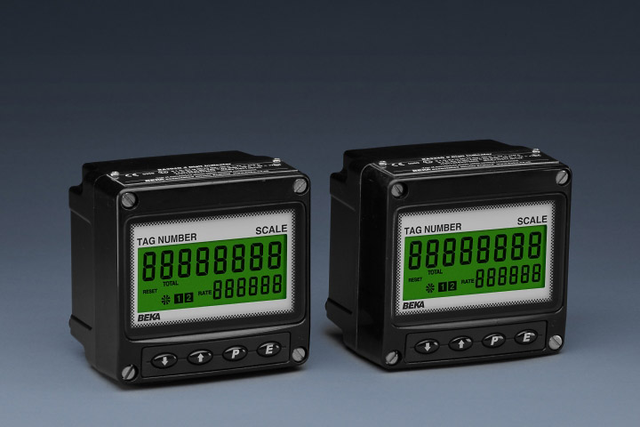 Pulse input Externally powered rate totalisers